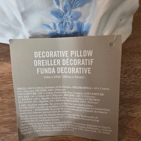 Martha Stewart Flowers Decorative Pillow Shams Set of 2 Standard with Pillows - Picture 7 of 12